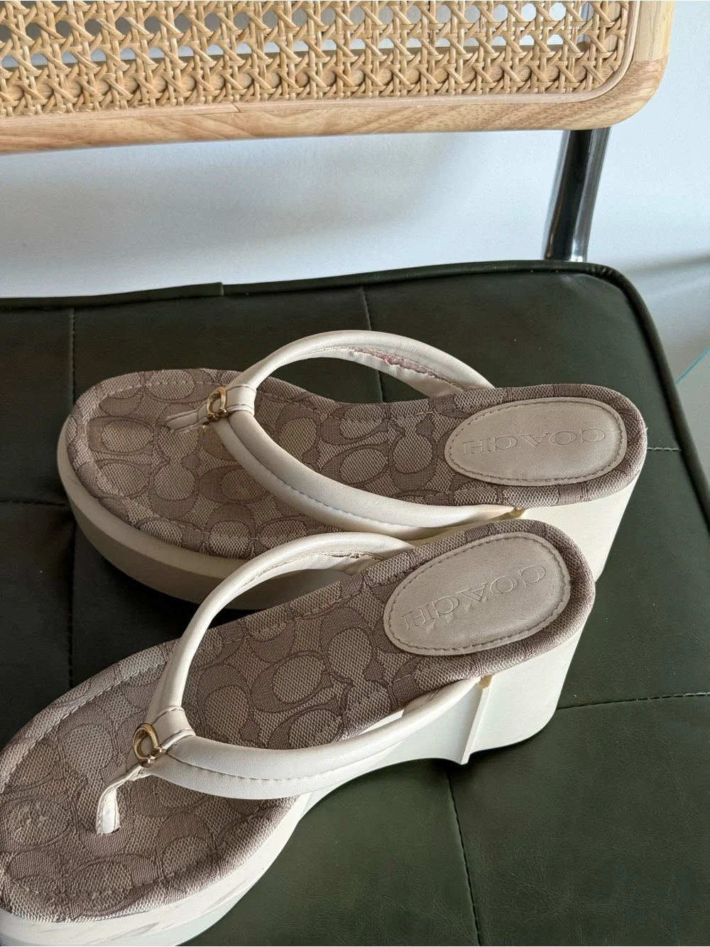 Coach Franki Signature Platform Wedge Flip Flops – Size 7